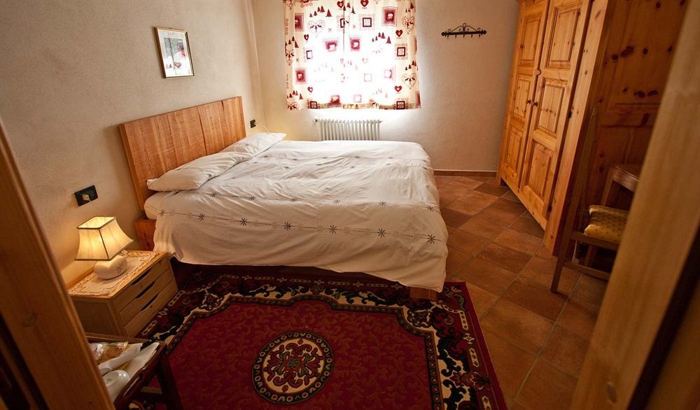 I Picchi Hotel Gressan Eksteriør billede
